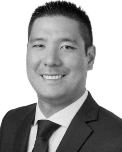 Retrato de Néstor Shimabukuro Tokashiki