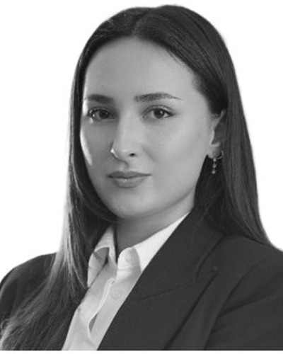 Retrato de Nimet Sezin Çil