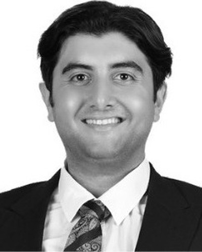 Retrato de Sabahattin Öztemiz