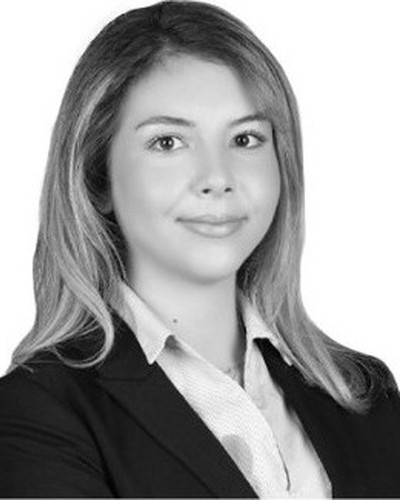 Retrato de Ayşegül Dağhan
