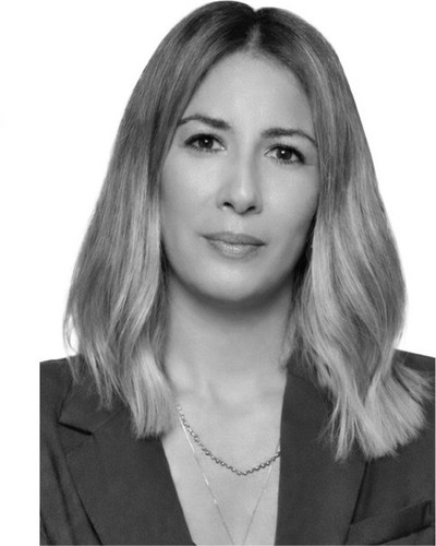 Retrato de Elli Ioannou