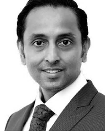 Retrato de Yashojit Mitra