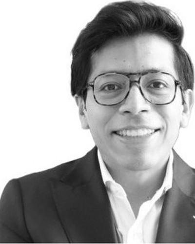 Retrato de Etzel Salinas