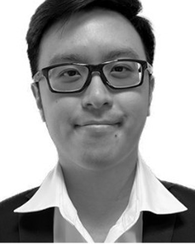 Retrato de James Tan
