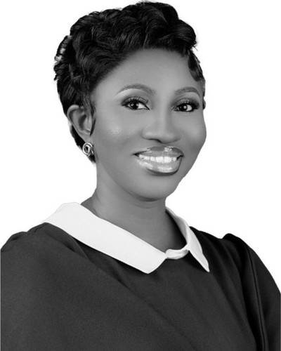 Retrato de Helen Amponsah Asare