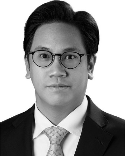 Retrato de Pariyapol Kamolsilp