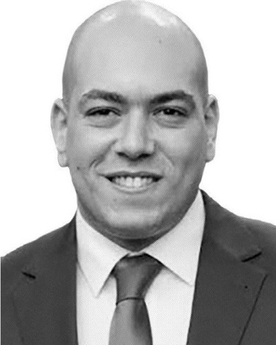 Retrato de Ahmed Kamaleldin