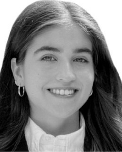 Retrato de Nicole Dyer