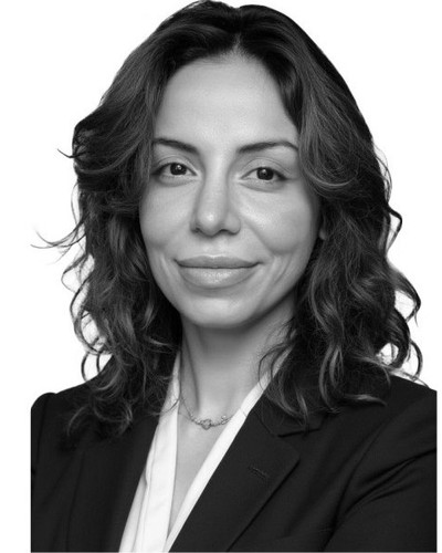Retrato de Pınar Çıplak