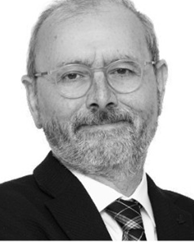 Retrato de Can Oğuzer
