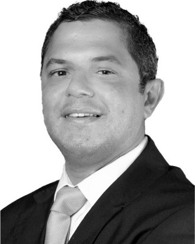 Retrato de Roger Tejada