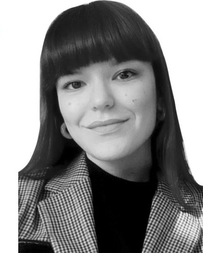 Retrato de Özge Güneytepe