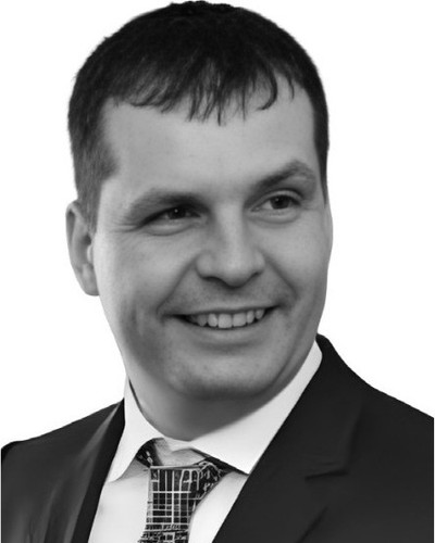 Retrato de Aleksandar Vujošević