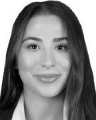 Retrato de Esma Aktaş