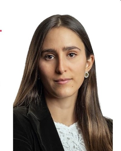 Retrato de Claudia Bustamante Dávila