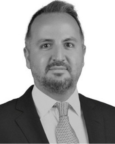 Retrato de Berk Batur