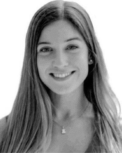 Retrato de Larissa Lacout