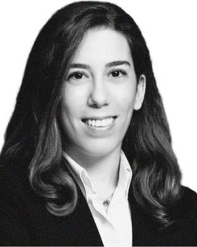 Retrato de Alara Naçar Seçkin