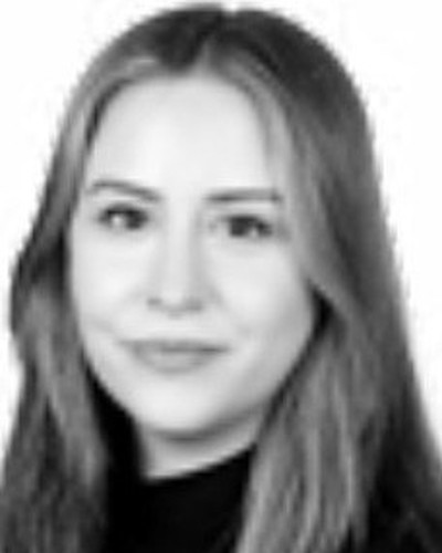 Retrato de Fatma Subasi