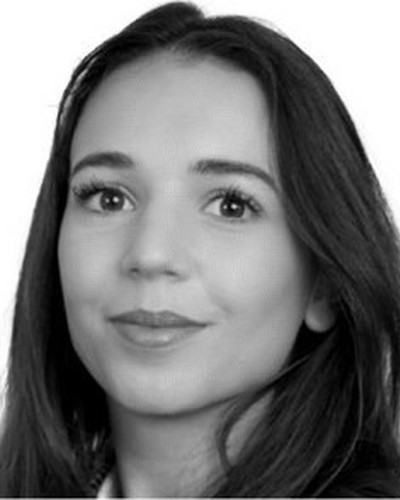 Retrato de Julie Bader