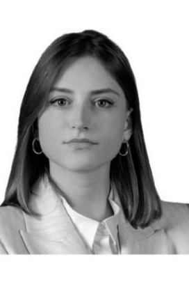 Retrato de Nina Dalipi