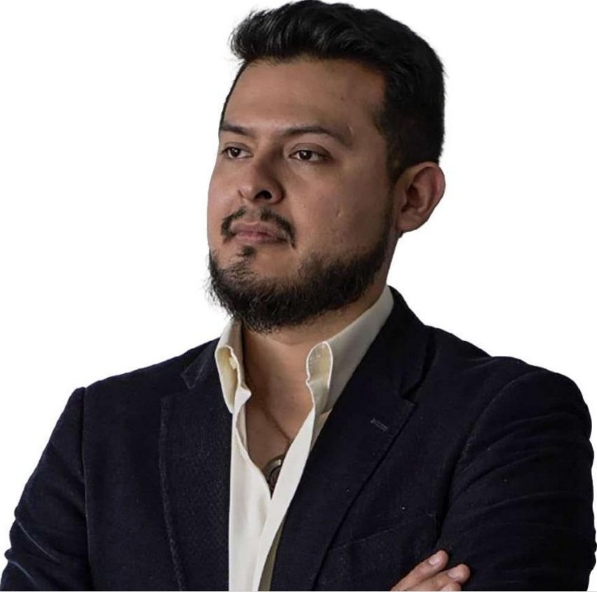 Retrato de Gustavo Limón Lares