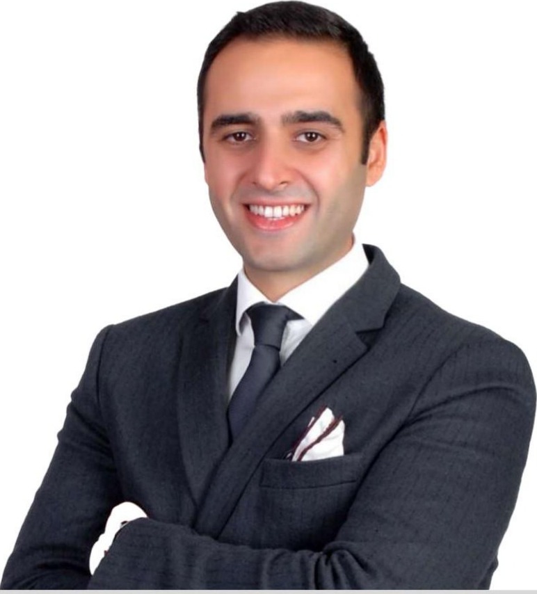 Retrato de Yağız Örskıran