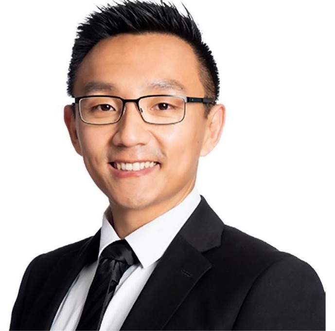 Retrato de Ron Qin