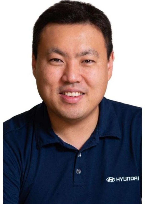 Retrato de Eduardo Hiroshi Hirano