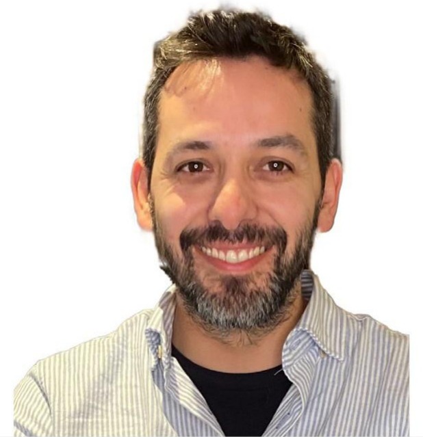 Retrato de Marco Aravena